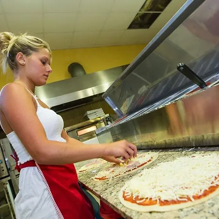 Les Champs Blancs 5* Агд