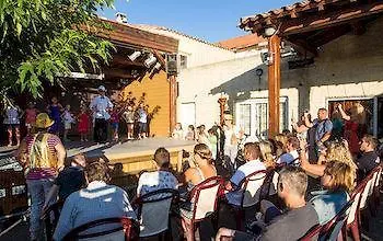 Les Champs Blancs אגדה