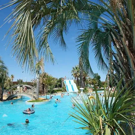 Les Champs Blancs Агд