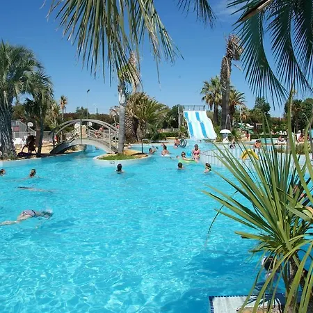 Les Champs Blancs Camping