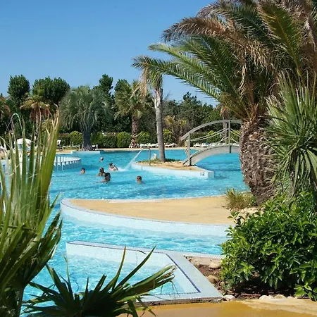 Les Champs Blancs Агд