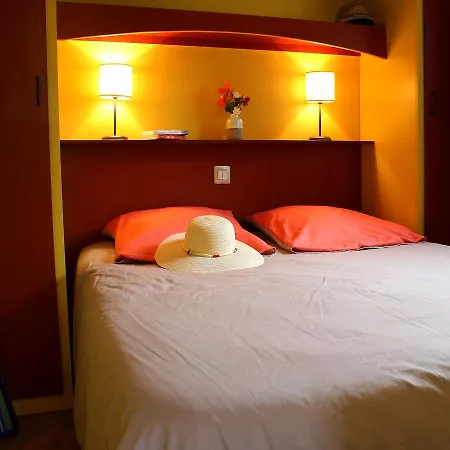 Les Champs Blancs Parque de Campismo 5*