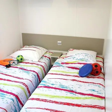 Les Champs Blancs 5*