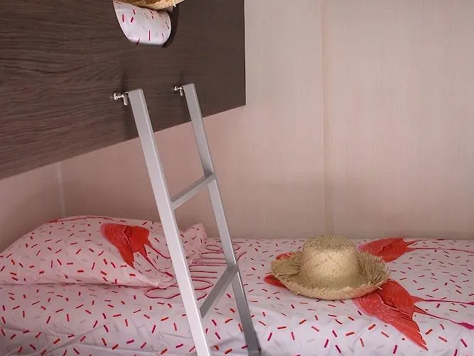 Les Champs Blancs アグド