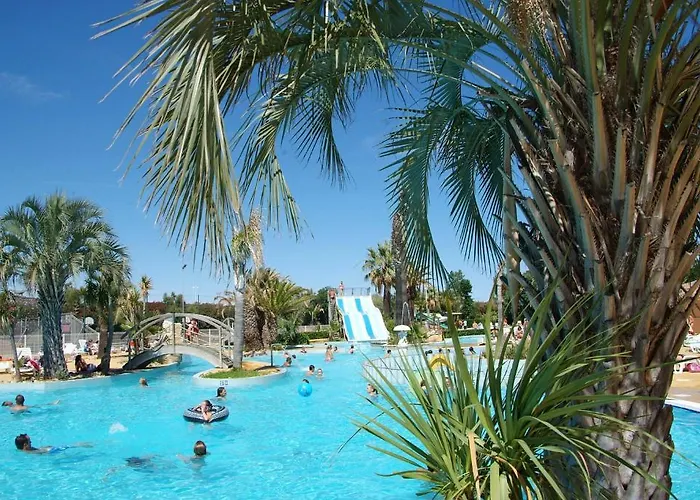 Les Champs Blancs アグド