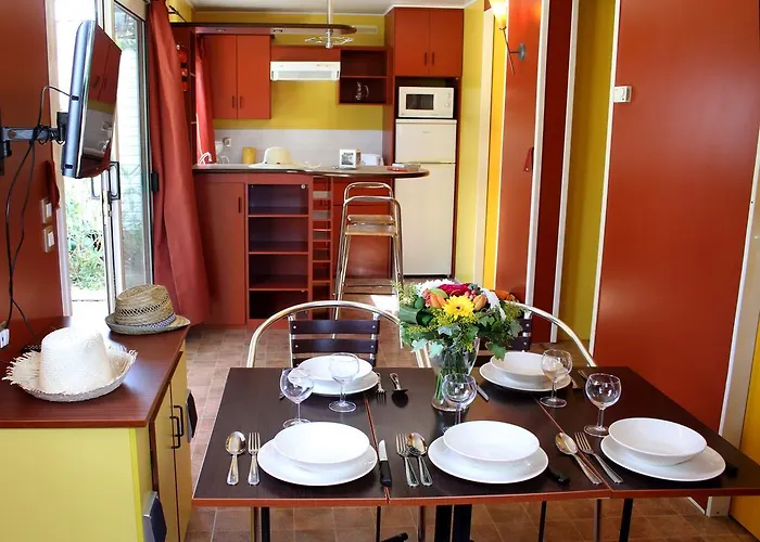 Les Champs Blancs キャンプ場