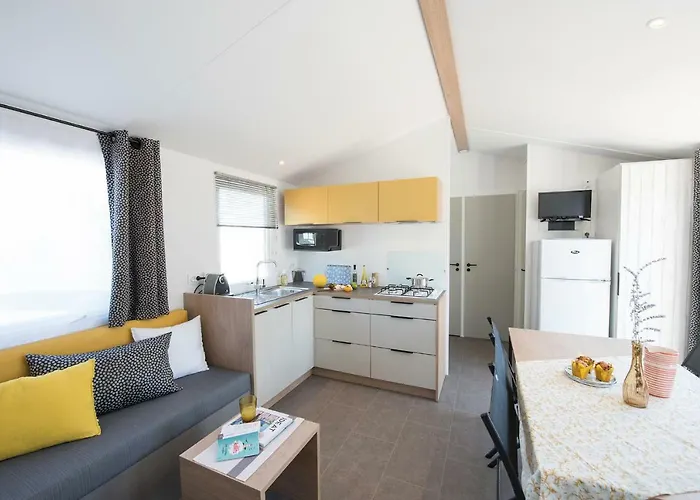 キャンプ場 Les Champs Blancs