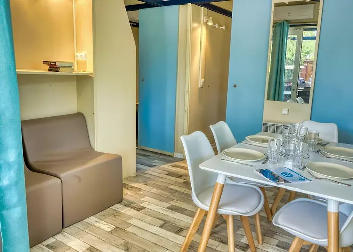 キャンプ場 Les Champs Blancs